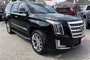 2017 Escalade 4WD 4dr thumbnail