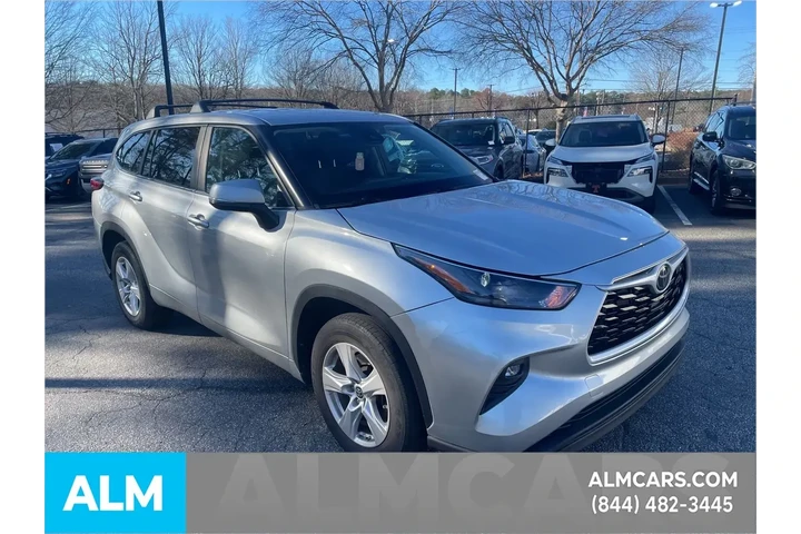 $29120 : Toyota Highlander 2023 L 4dr image 9