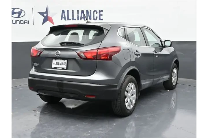 $13978 : Nissan Rogue Sport 2019 S 4d image 7