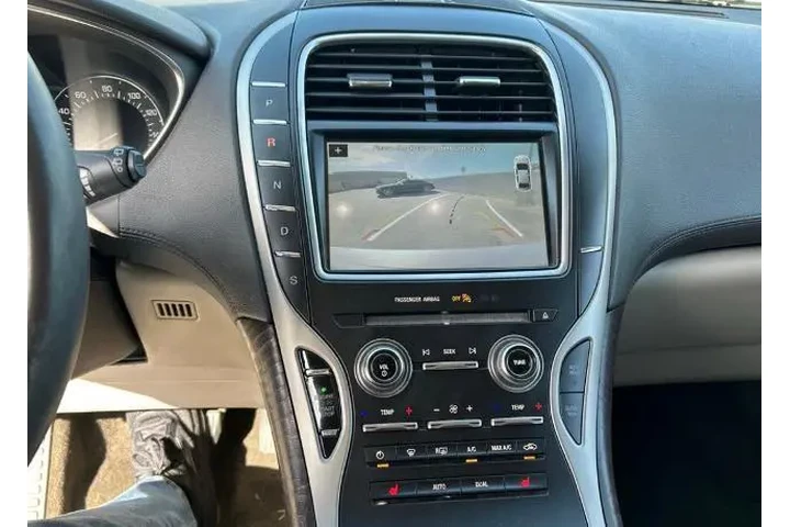 $18989 : Lincoln MKX 2018 Select 4dr image 6