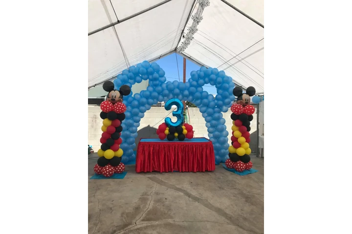 Decoramos tus eventos image 2
