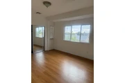 $950 : Linda, Recamara en cudahy thumbnail