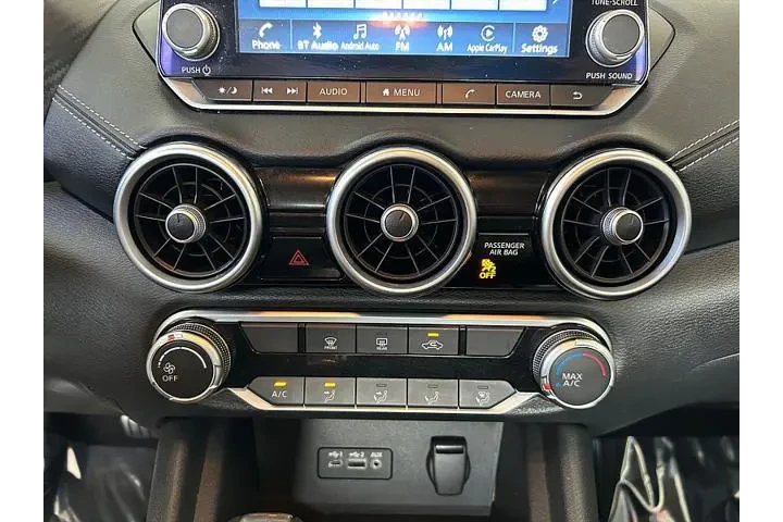 $21995 : Nissan Sentra 2023 SV 4dr Se image 9