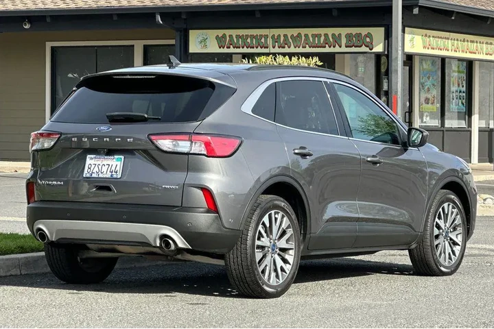 $18250 : Ford Escape 2021 AWD Titaniu image 3