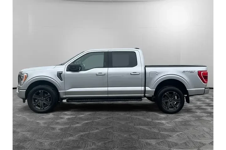 $39730 : Ford F-150 2023 4x4 XLT 4dr image 2