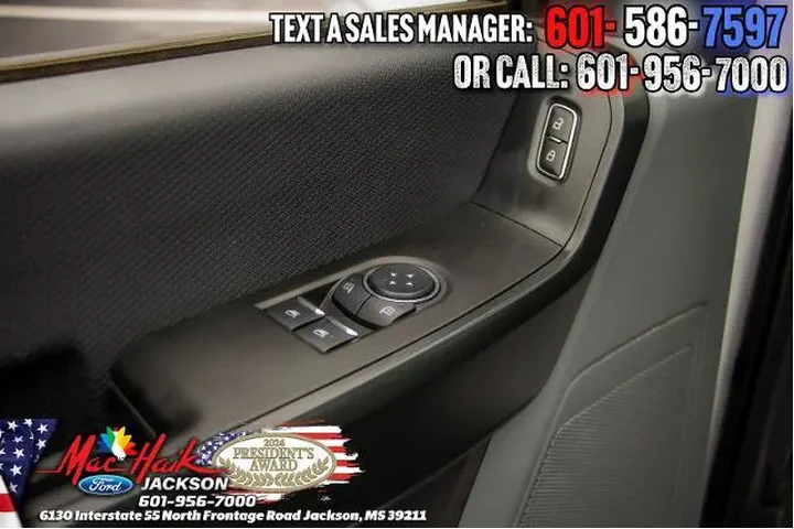 $39995 : Ford F-150 2023 4x2 XL 2dr R image 7