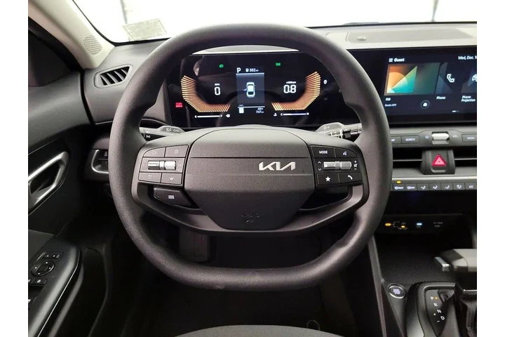 $24998 : Kia K4 2025 LXS 4dr Sedan image 10