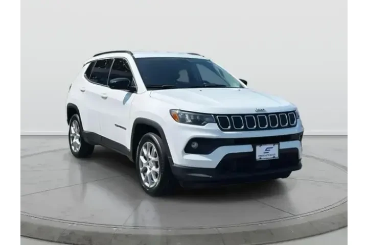$19495 : Jeep Compass 2022 4x4 Latitu image 1