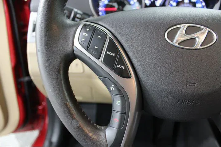 $8900 : Hyundai ELANTRA 2013 Limited image 10
