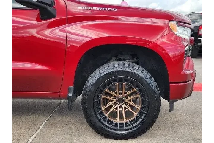 $39350 : Chevrolet Silverado 1500 202 image 9