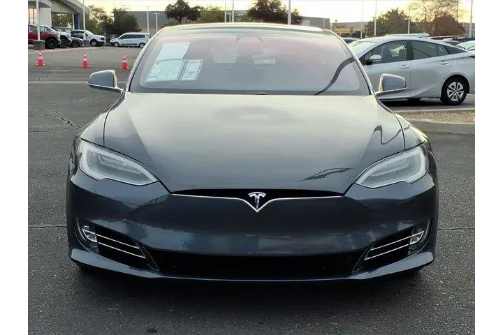 $31900 : Tesla Model S 2020 AWD Long image 8