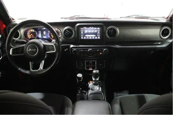 $33892 : Jeep Wrangler Unlimited 2019 image 2
