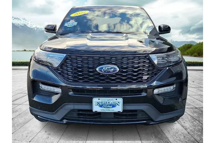 $39997 : Ford Explorer 2022 AWD ST 4d image 2