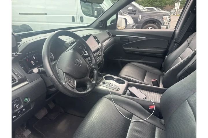 $25891 : Honda Passport 2022 EX-L 4dr image 2