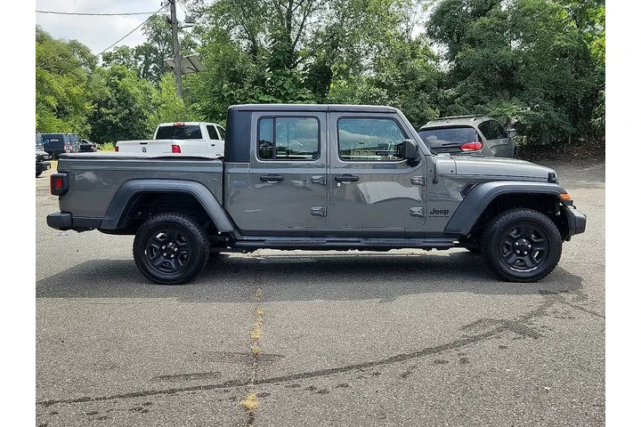 $27948 : Jeep Gladiator 2021 4x4 Spor image 6