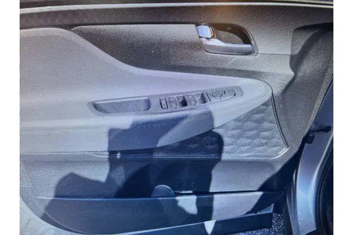 $21000 : Hyundai SANTA FE 2023 SE 4dr image 6