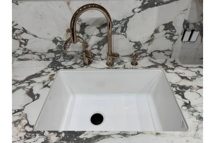 Mendez granite marble image 9