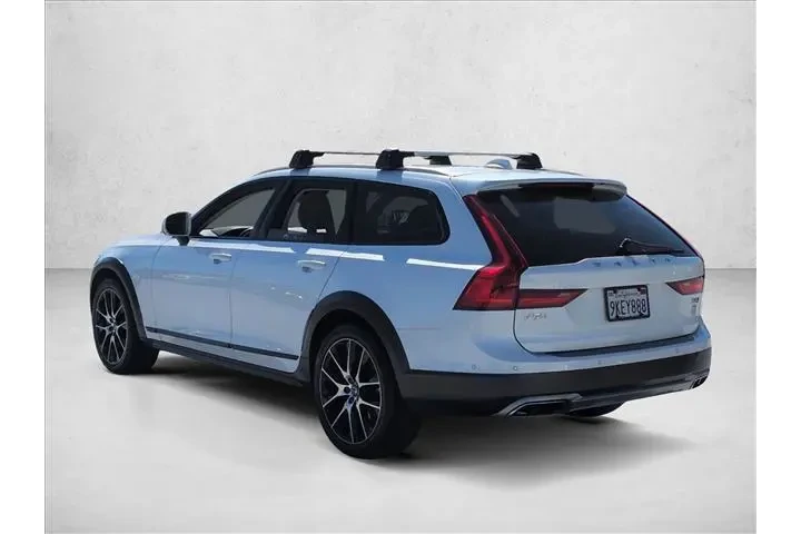 $24992 : Volvo V90 Cross Country 2017 image 7