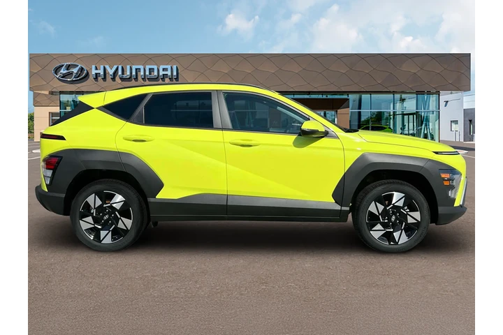 $18888 : Hyundai KONA 2024 AWD SEL 4d image 9