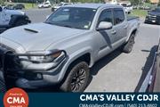 PRE-OWNED 2020 TOYOTA TACOMA en Madison WV