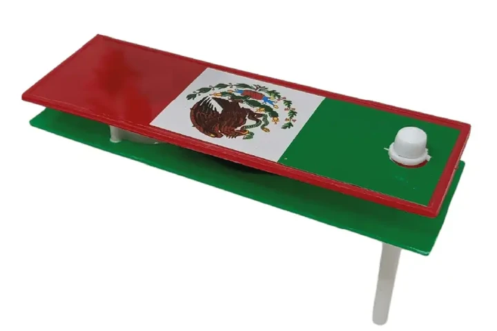 $1 : MATRACAS DE PLASTICO image 4