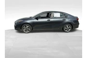 $11985 : Kia Forte 2020 LXS 4dr Sedan thumbnail