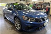 $14900 : 2017 Passat R-Line w/Comfort thumbnail