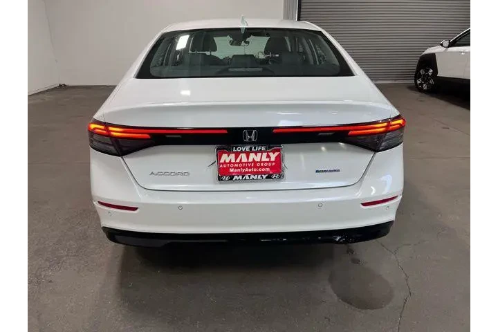 $24921 : Honda Accord Hybrid 2023 image 4