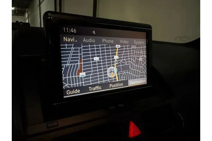 $11300 : 2011 C-CLASS image 9