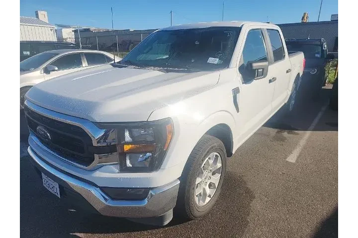 $32491 : Ford F-150 2023 4x2 XL 4dr S image 3