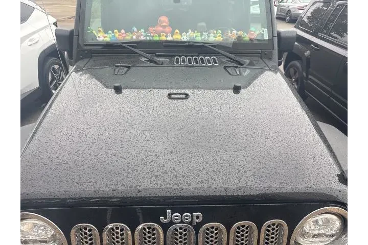 $11990 : Jeep Wrangler 2013 4x4 Sport image 5