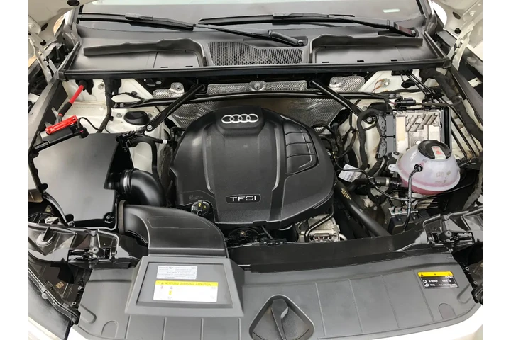 $18495 : 2020 Q5 2.0T Premium quattro image 1