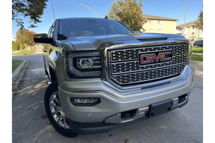 $24497 : 2018 GMC Sierra 1500 Denali image 1