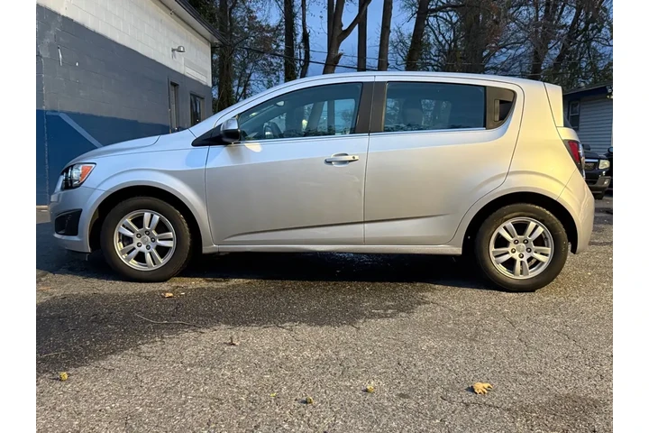 $7999 : 2015 Sonic image 9