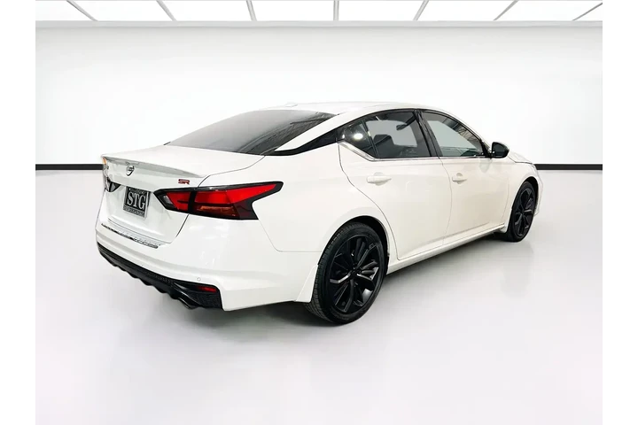 $19600 : Nissan Altima 2023 2.5 SR 4d image 7