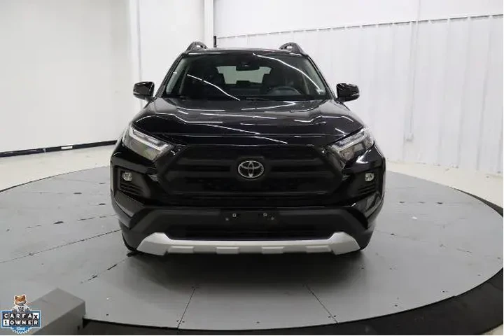 $28495 : Toyota RAV4 2023 AWD Adventu image 9
