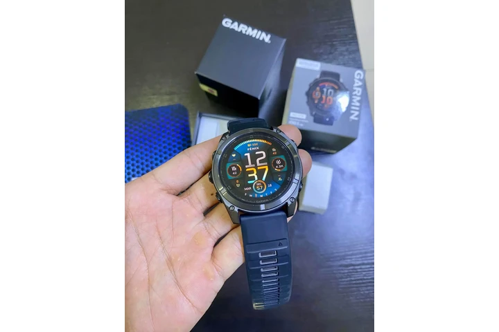 $1200 : Garmin Fenix 8 AMOLED image 2