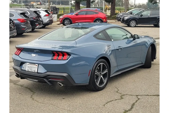 $29999 : Ford Mustang 2025 EcoBoost 2 image 4
