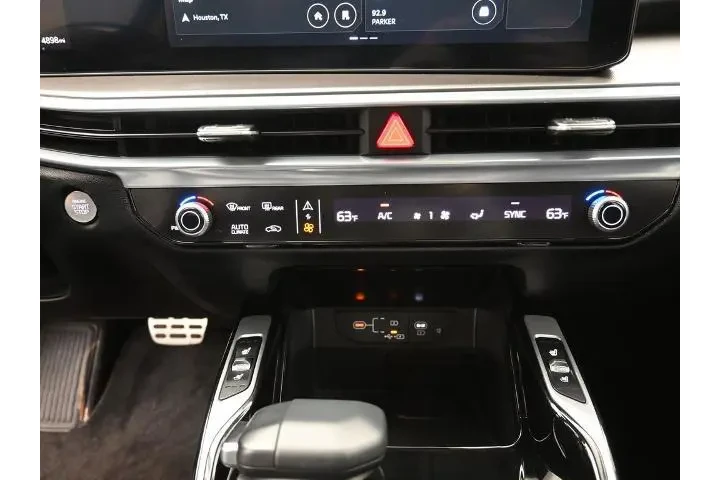 $34899 : Kia Sorento 2025 SX 4dr SUV image 9