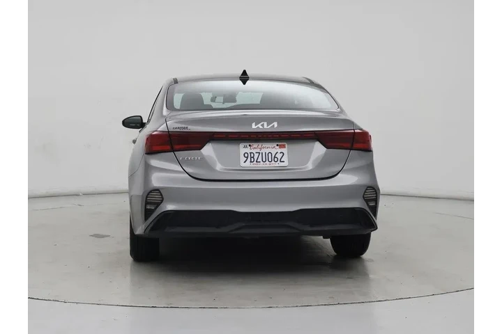 $14998 : Kia Forte 2022 LXS 4dr Sedan image 6