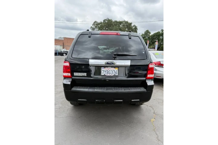 2009 Escape Limited image 5