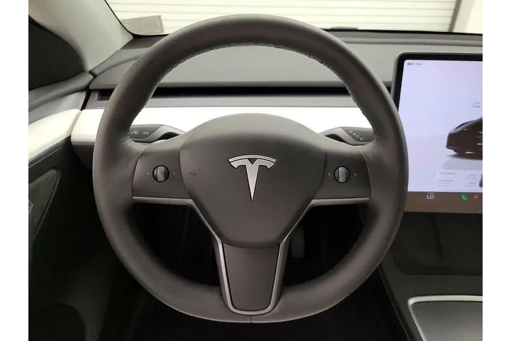 $35998 : Tesla Model Y 2024 AWD Long image 10