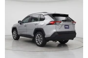 $30998 : Toyota RAV4 2022 XLE Premium thumbnail