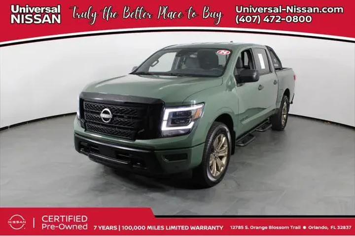 $39987 : Nissan Titan 2024 4x4 SV 4dr image 1