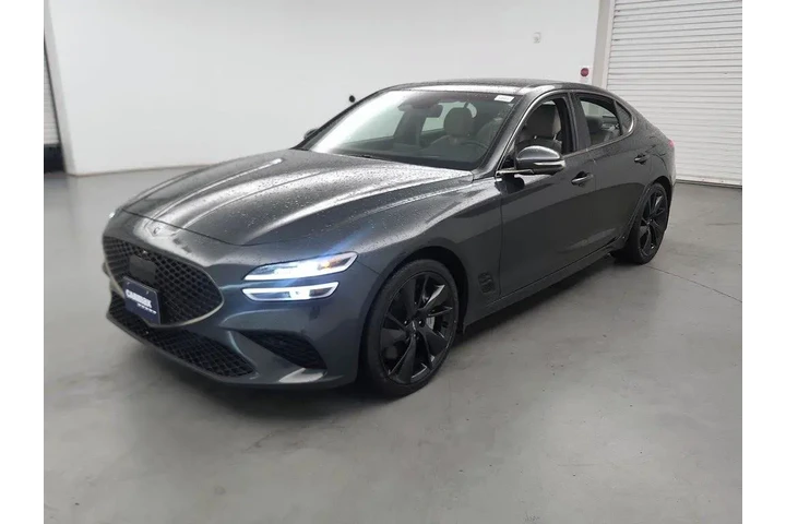 $36998 : Genesis G70 2023 3.3T Standa image 3