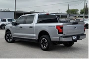 $38925 : Ford F-150 Lightning 2023 AW thumbnail