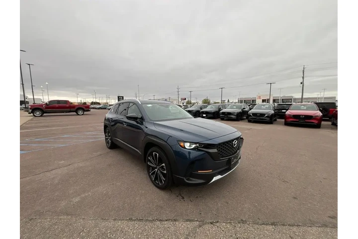 $38999 : 2025 CX-50 2.5 Turbo Premium image 3