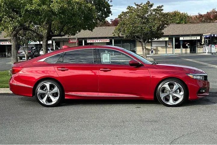 $22729 : Honda Accord 2018 Touring 4d image 7