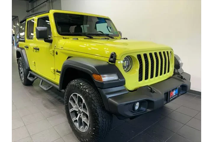 $35988 : Jeep Wrangler 2024 4x4 Sport image 2