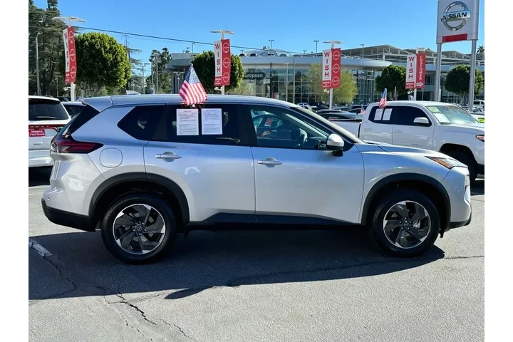 $21998 : Nissan Rogue 2024 AWD SV 4dr image 7